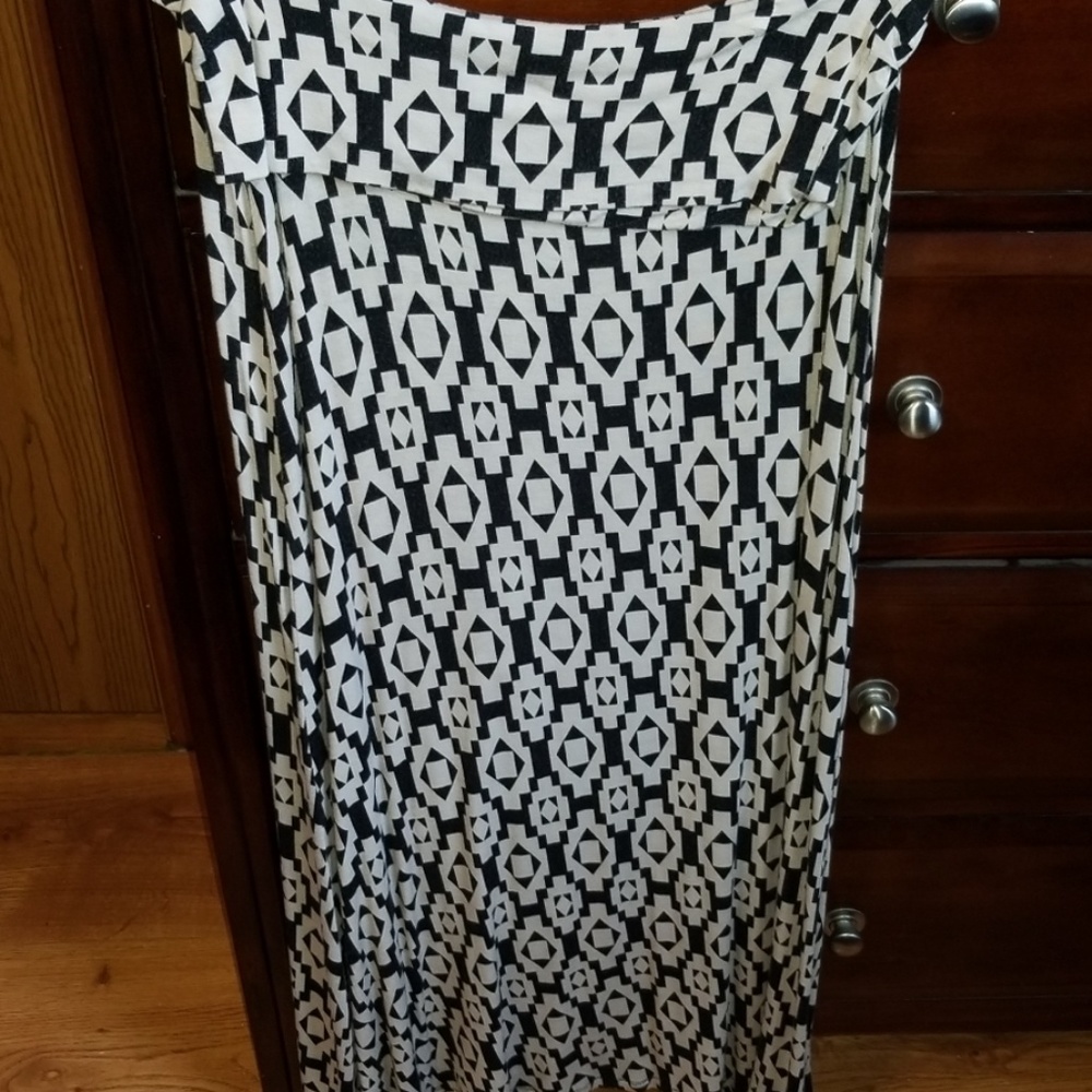 Maxi fold over skirt size medium
